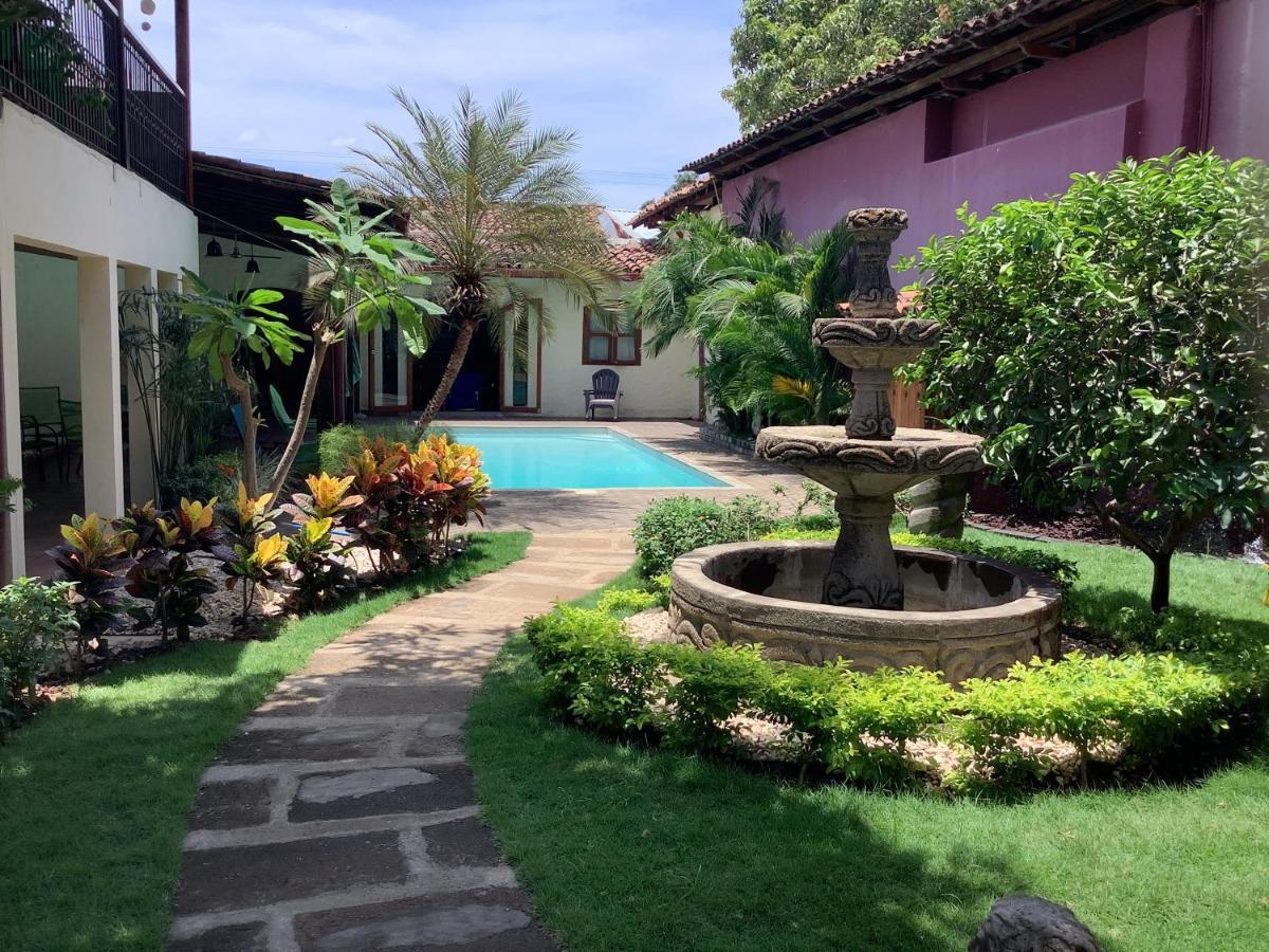 Casa Riverstone León Esterno foto