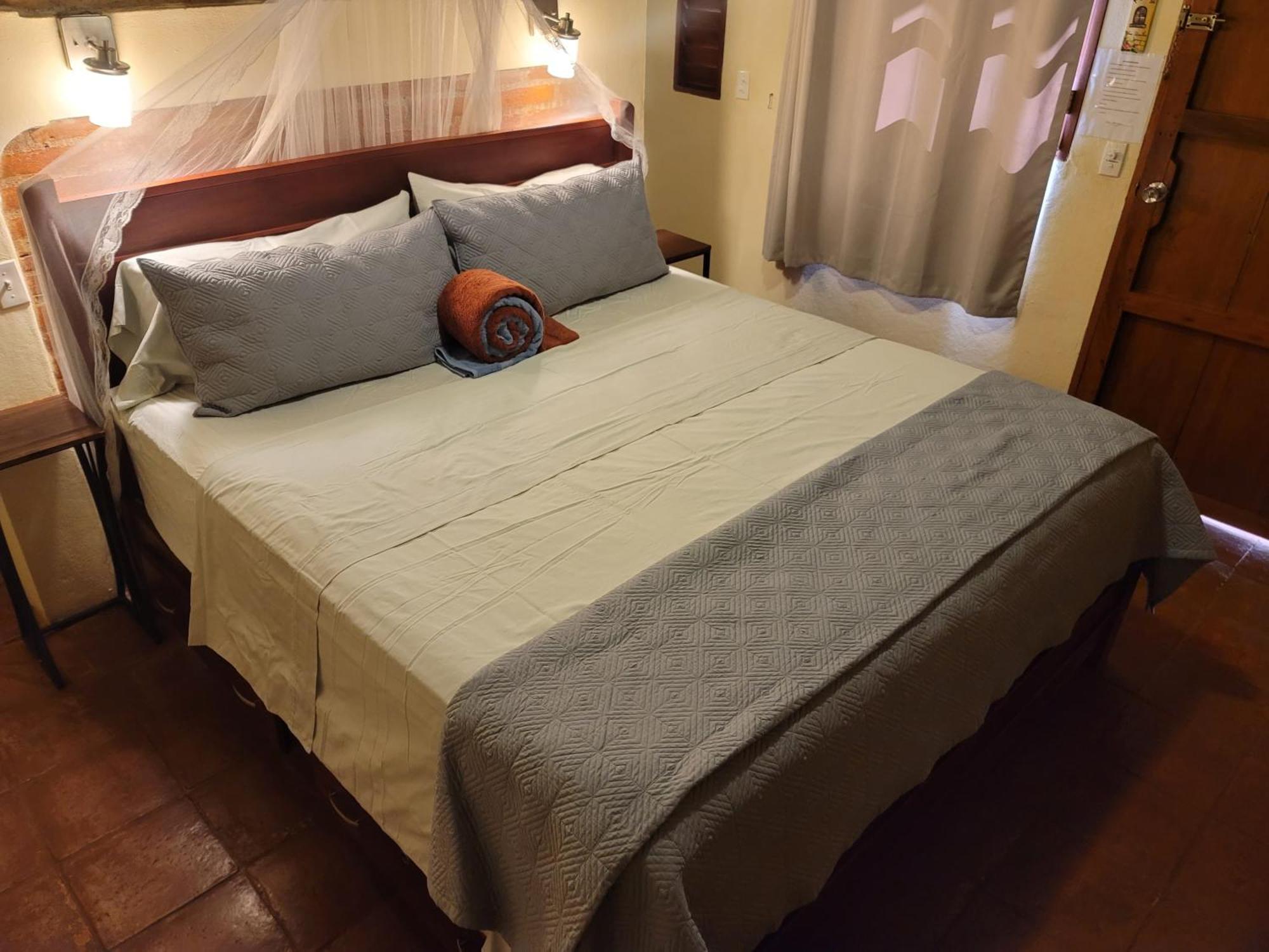 Casa Riverstone León Esterno foto