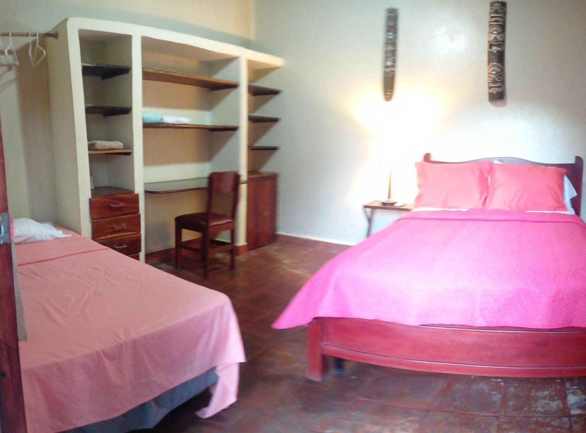Casa Riverstone León Esterno foto