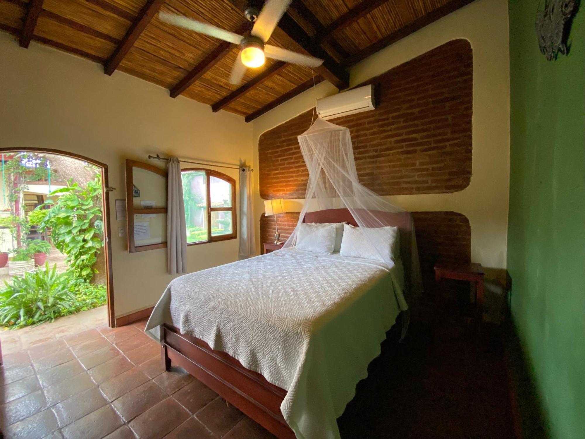 Casa Riverstone León Esterno foto